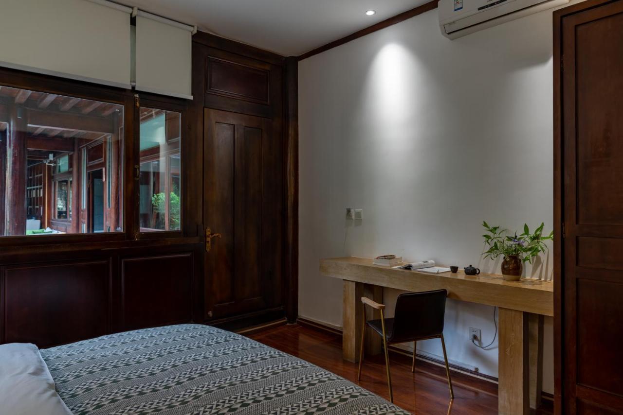 Jun Bo Xuan Boutique Hotel Licsiang Kültér fotó